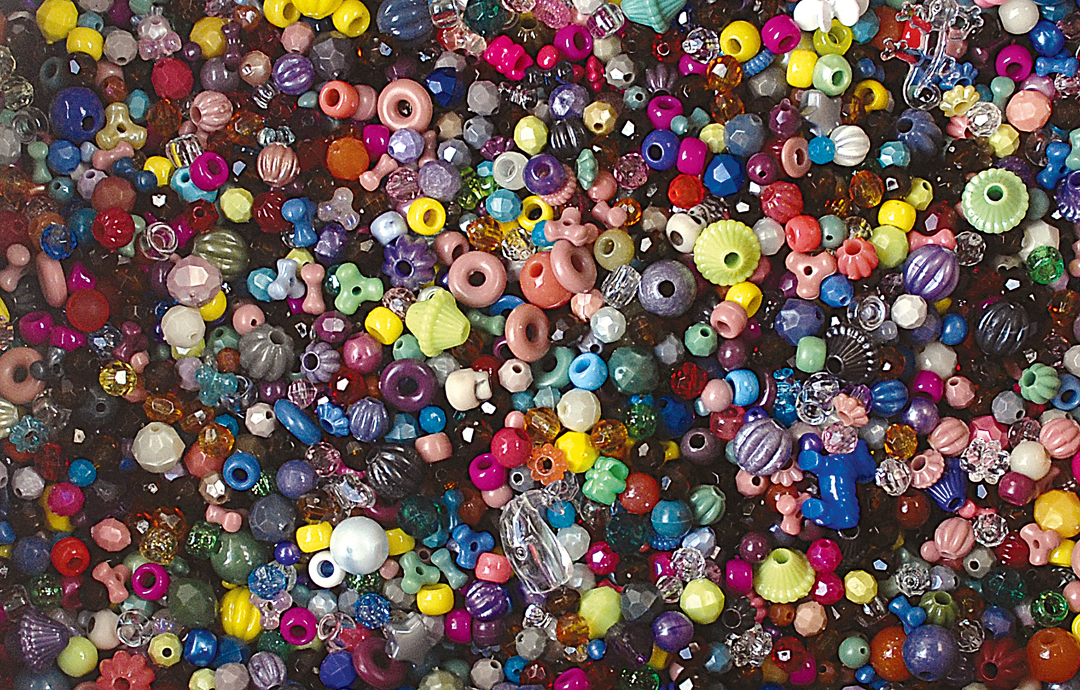 B100B5LB – 5 Lb Mixed Craft Bead Bonanza Case